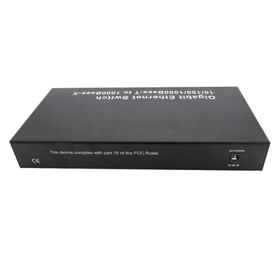 10/100/1000M конвертер 8 гаван средств массовой информации переключателя локальных сетей оптического волокна порта Rj45+1 SFP